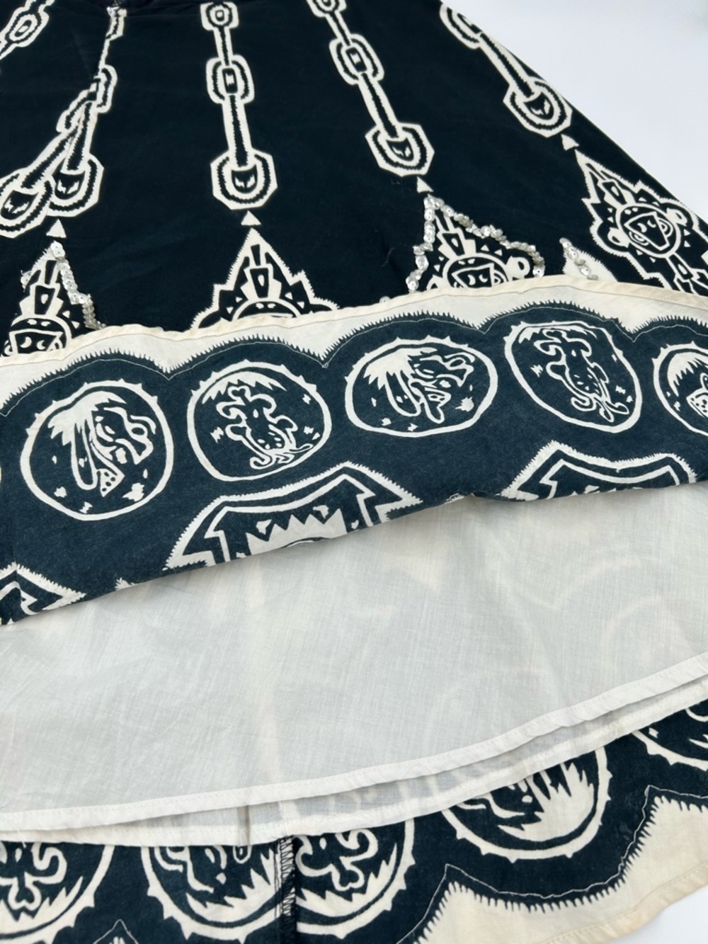 i.e. Petite Boho Black & Cream Decorative Circle Skirt with Silver Sequins 6P - Picture 3 of 7